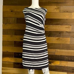 🏖 Ann Taylor Loft Dress